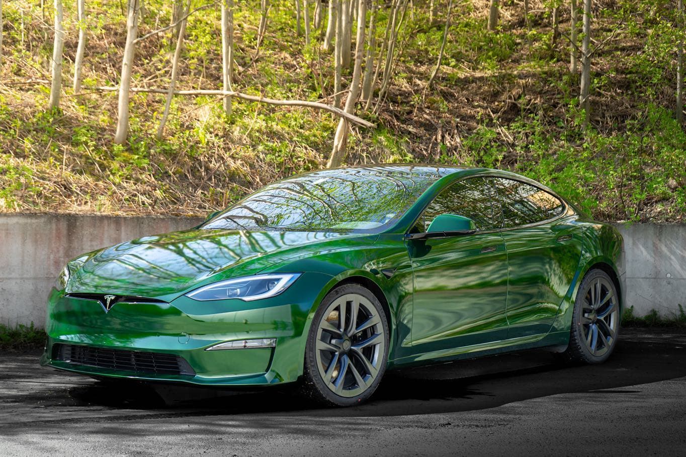 Tesla Model S Plaid - Hexis Sherwood Green